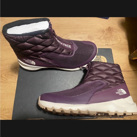 The North Face Shoes - The north face women’s thermoball progressive zip winter boots